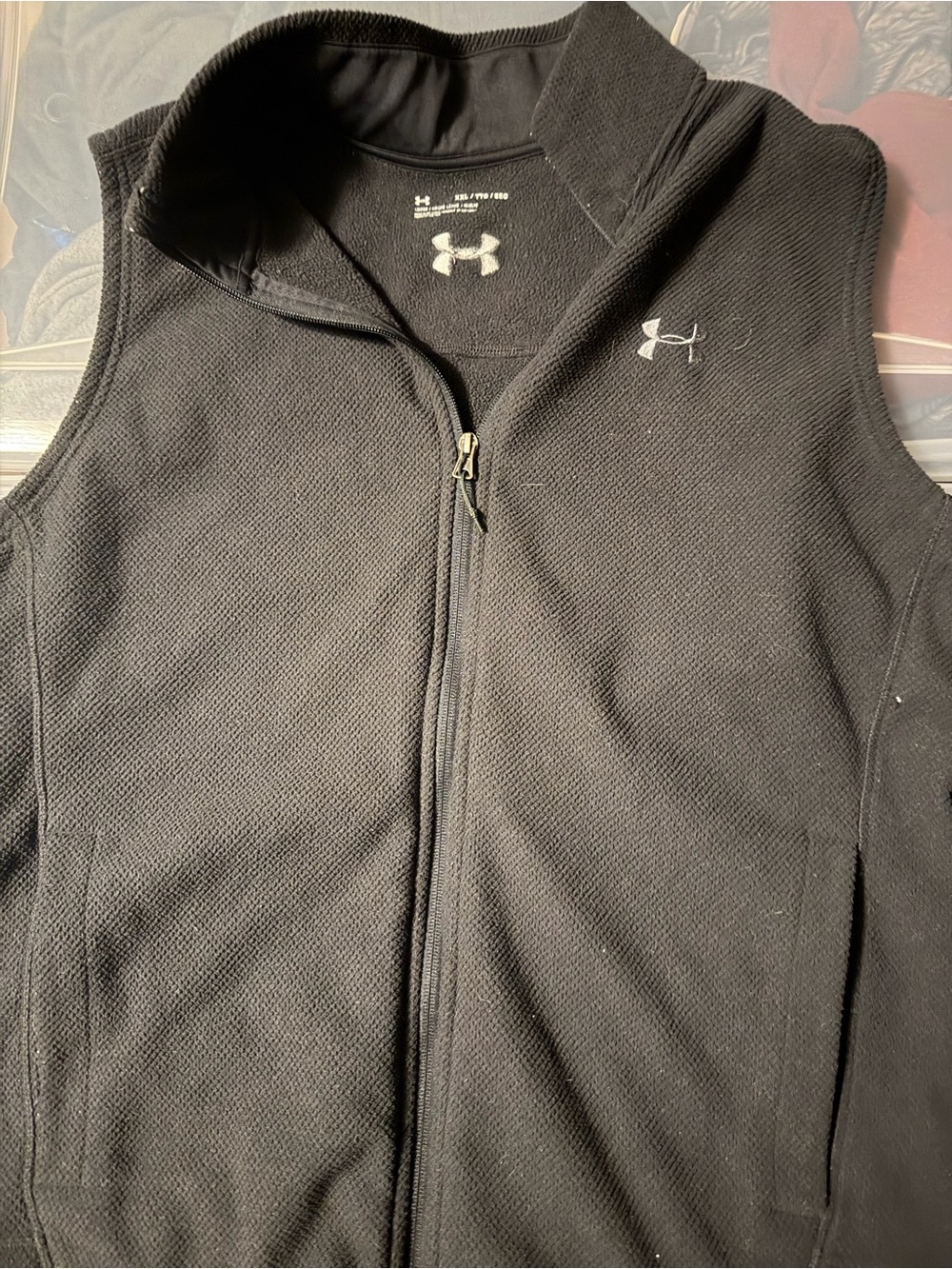 Under Armour Men’s Black Full-Zip Fleece Vest - Logo Chest